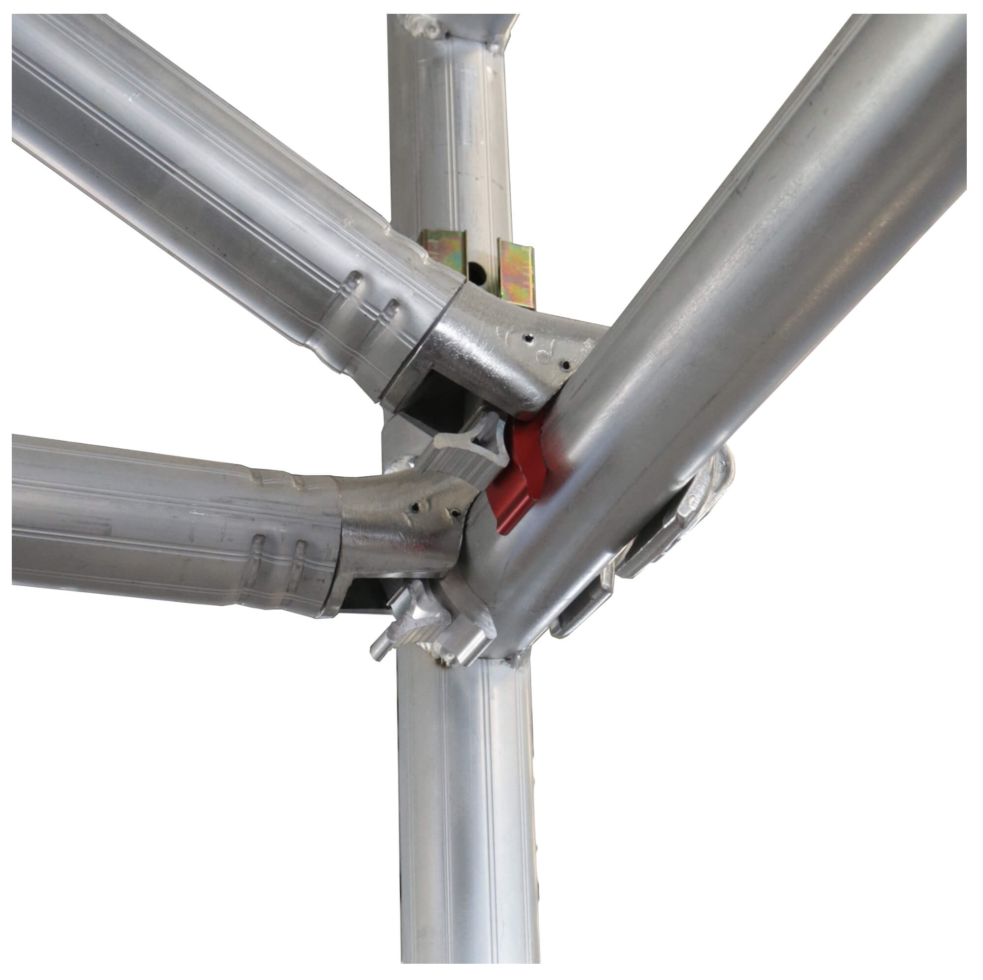 Detalle de los enganches de seguridad en aluminio fundido de la torre móvil profesional plegable K·TOWER F140